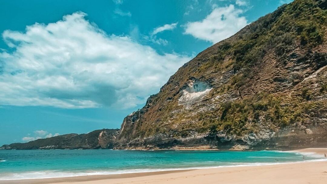 Daftar Pantai Di Indonesia Terbaru Lengkap!