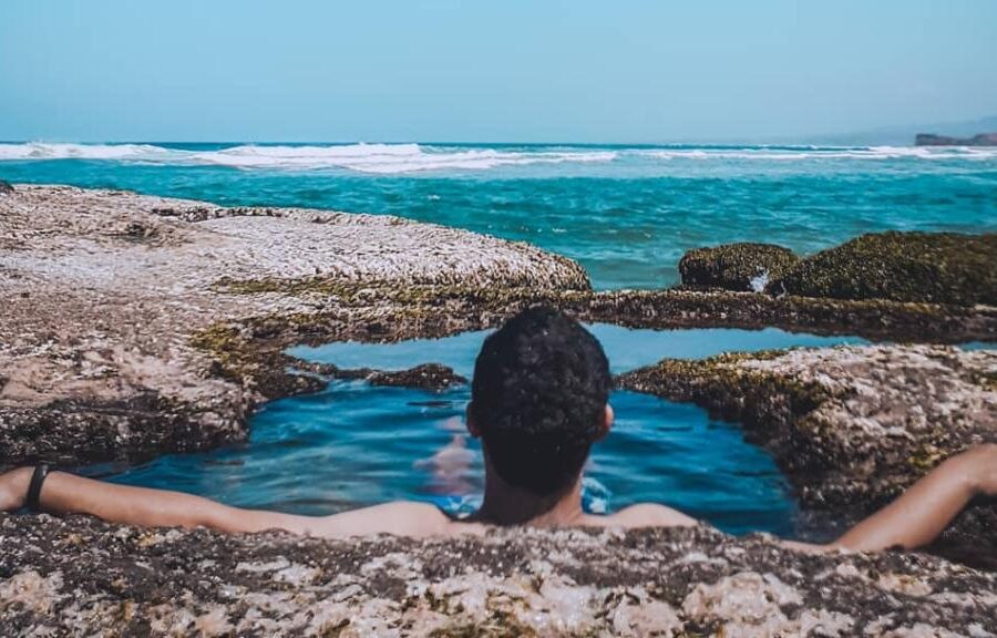 Pantai Manalusu - Info Tiket Masuk, Foto, Rute, Ulasan