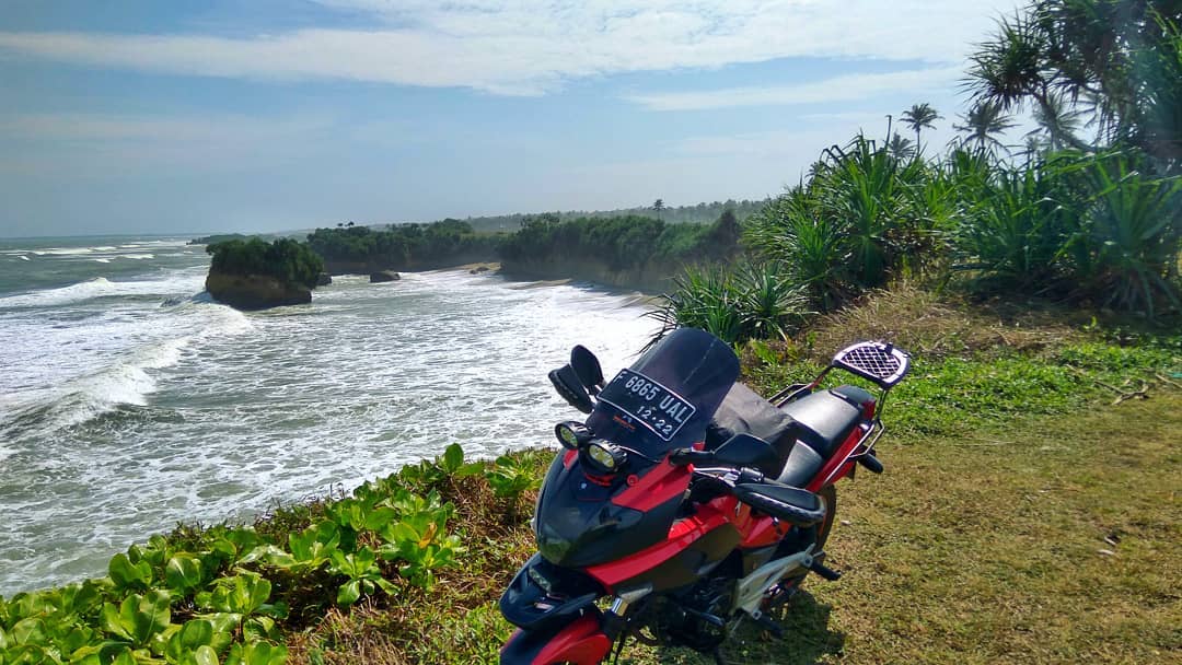 Pantai Penganten, Pantai Di Sukabumi Untuk Tujuan Touring. Pantai Di Sukabumi Untuk Tujuan Touring