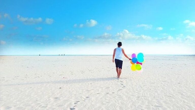 Pantai Pangumbahan - Info Tiket Masuk, Foto, Rute, Ulasan