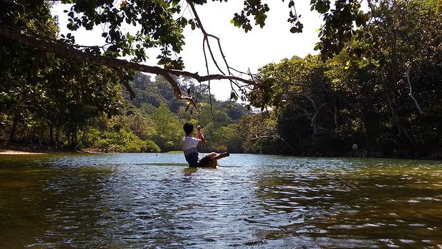 Pantai Kondang Buntung - Info Tiket Masuk, Foto, Rute, Ulasan