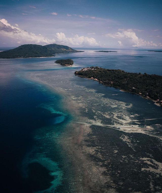 Perjalanan dari Pulau Lihaga ke Pulau Gangga hanya memakan waktu sekitar 10 menit. Perjalanan dari Pulau Lihaga ke Pulau Gangga hanya memakan waktu sekitar 10 menit.