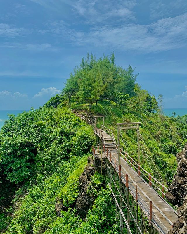 Pantai Gebyuran - Info Tiket Masuk, Foto, Rute, Ulasan Pantai Gebyuran - Info Tiket Masuk, Foto, Rute, Ulasan