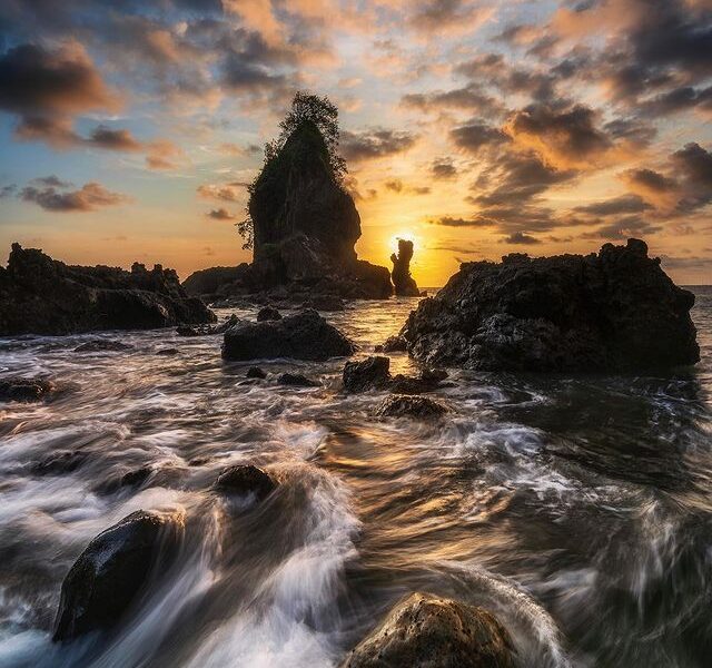 Pantai Karang Agung - Info Tiket Masuk, Foto, Rute, Ulasan