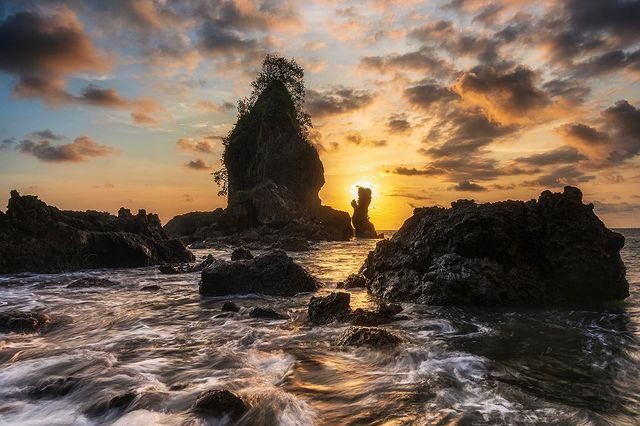 Pantai Karang Agung - Info Tiket Masuk, Foto, Rute, Ulasan