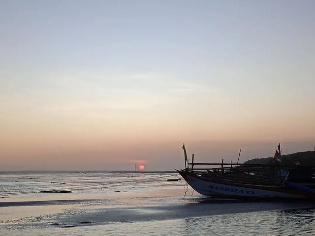 Pantai Minajaya - Info Tiket Masuk, Foto, Rute, Ulasan Pantai Minajaya - Info Tiket Masuk, Foto, Rute, Ulasan
