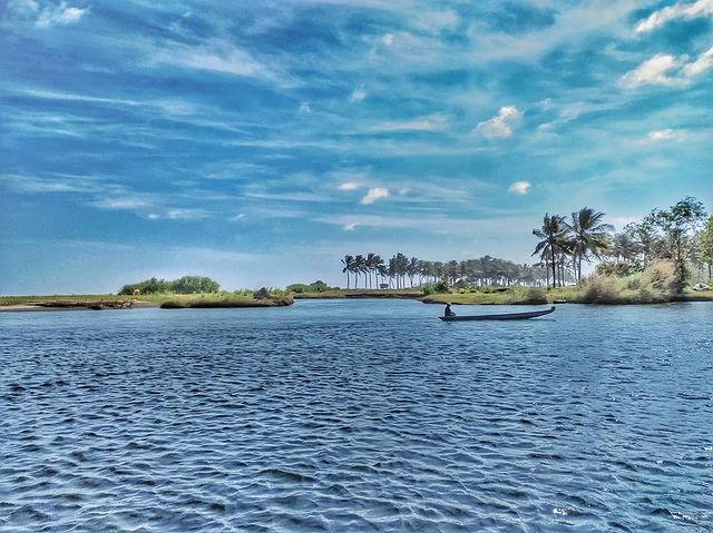 Pantai Minajaya - Info Tiket Masuk, Foto, Rute, Ulasan Pantai Minajaya - Info Tiket Masuk, Foto, Rute, Ulasan