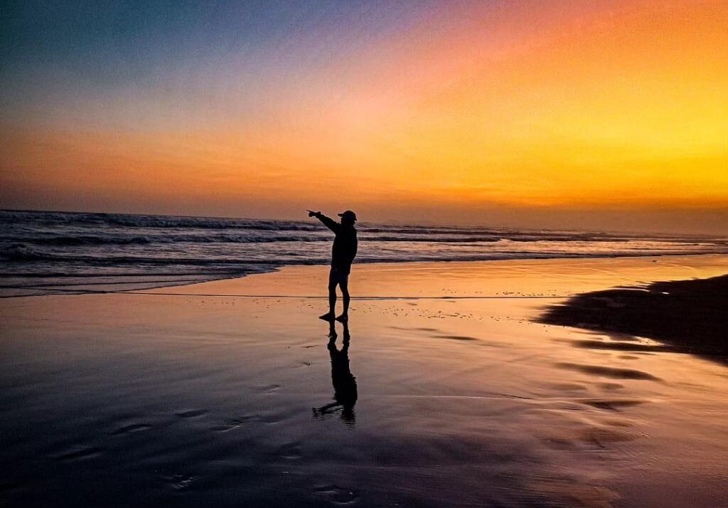 Pantai WidaraPayung - Info Tiket Masuk, Foto, Rute, Ulasan