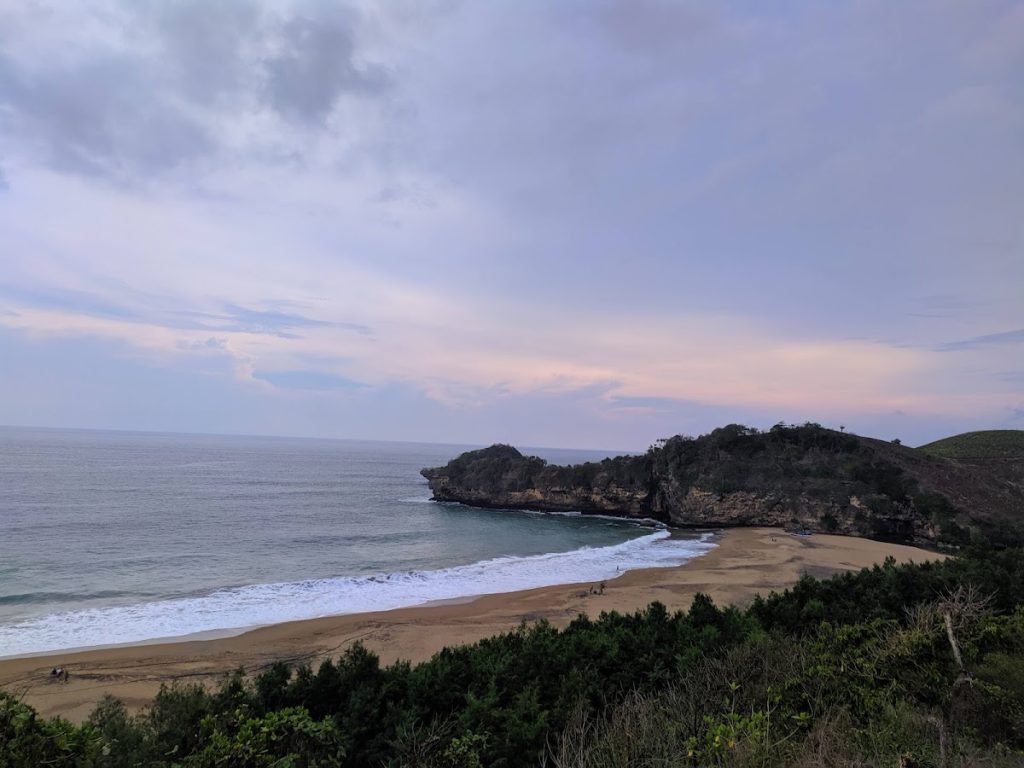 Potensi Wisata Masa Depan Pantai Jebring