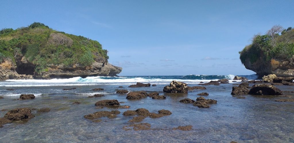 Pantai Keben - Info Tiket Masuk, Foto, Rute, Ulasan Pantai Keben - Info Tiket Masuk, Foto, Rute, Ulasan