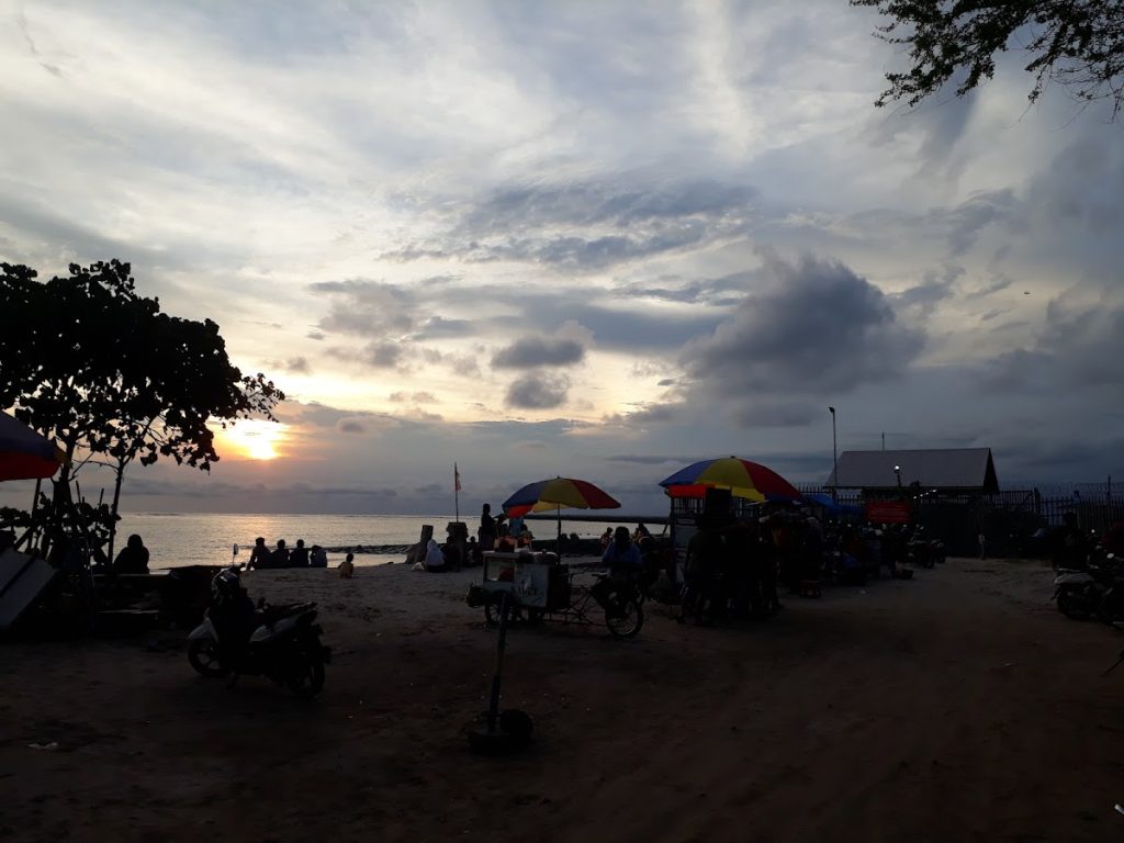 Aktivitas Wisata Menarik di Pantai Kelan Aktivitas Wisata Menarik di Pantai Kelan