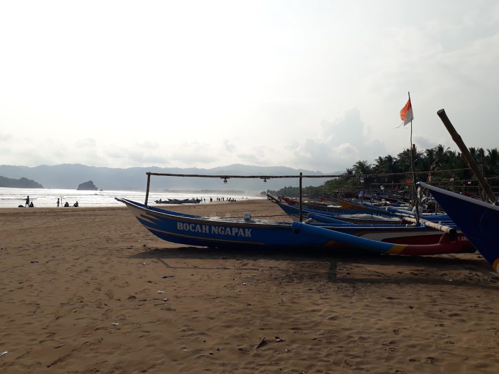 Pantai Konang - Info Tiket Masuk, Foto, Rute, Ulasan Pantai Konang - Info Tiket Masuk, Foto, Rute, Ulasan