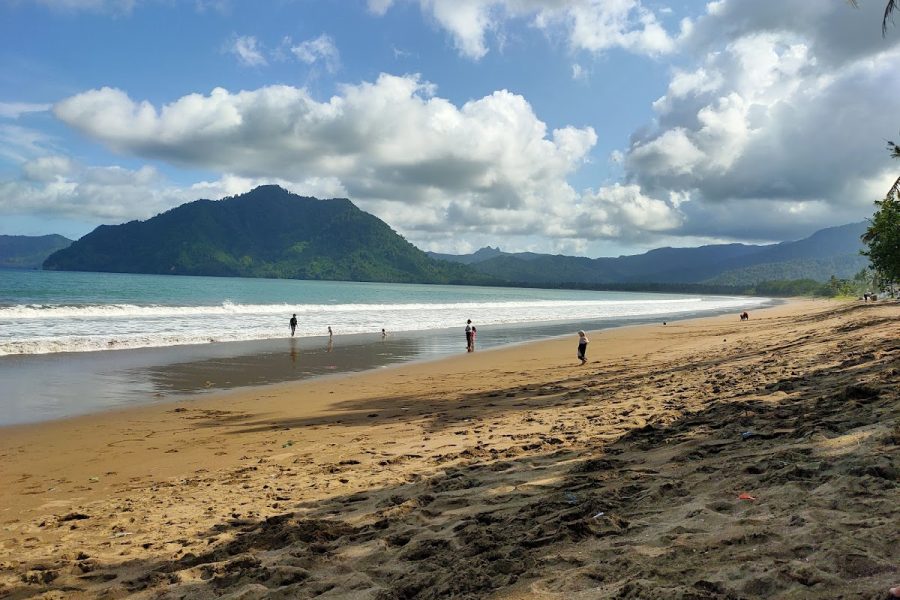Pantai Prigi - Info Tiket Masuk, Foto, Rute, Ulasan