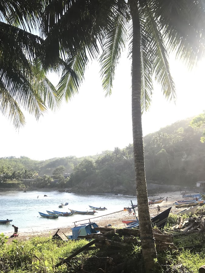 Daya Tarik dan Keindahan Alam yang Menenangkan Dari Pantai Tirisan Daya Tarik dan Keindahan Alam yang Menenangkan Dari Pantai Tirisan