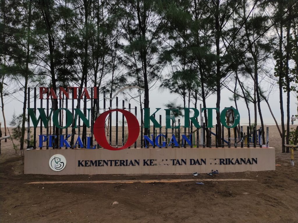 Pantai Wonokerto - Info Tiket Masuk, Foto, Rute, Ulasan Pantai Wonokerto - Info Tiket Masuk, Foto, Rute, Ulasan